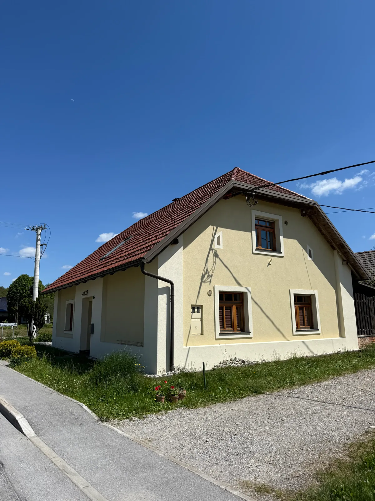 Fasada po čiščenju